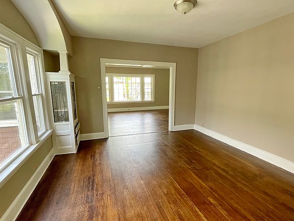 dining room_05202021
