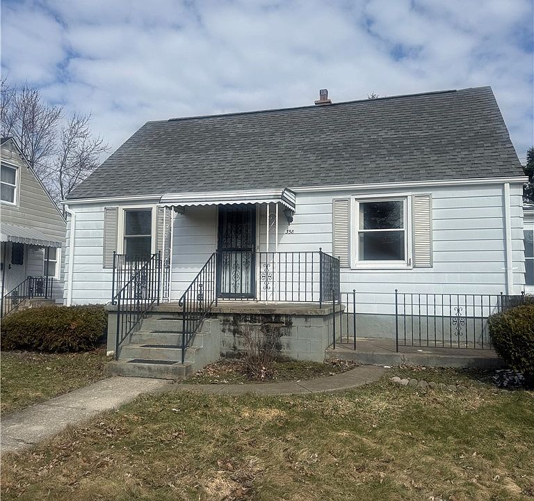 1st image of 358 Hastings Ave
