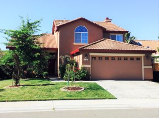 17 Pete Popovich Ct, Sacramento, CA 95835