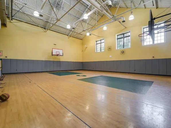 186 Wayne Street image 20 of 35