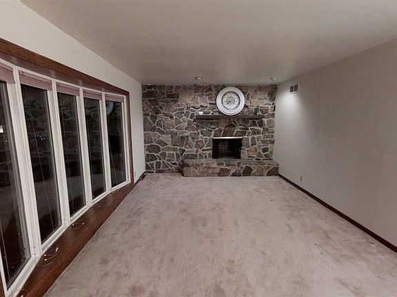 5th image of 7677 Outer Lincoln Ave