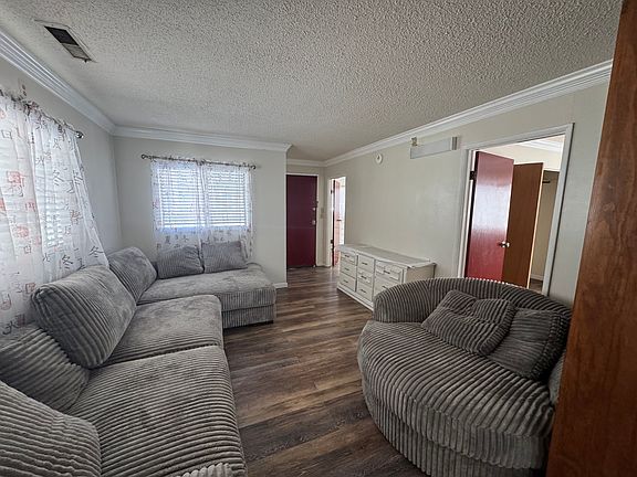 2nd image of 5 Mastick Ct