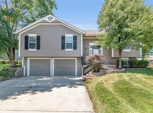 8512 NE 109th St, Kansas City, MO 64157