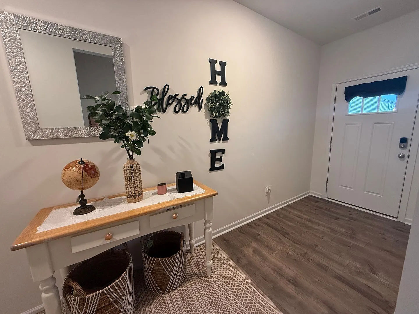 2502 Westwood Avenue — Photo 4