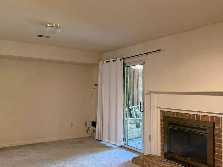5976 Norham Dr — Photo 27