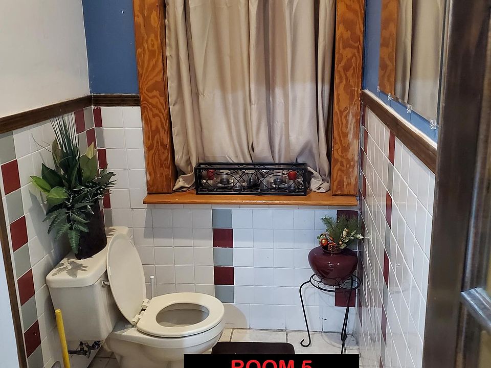 1st image of 3847 Page Blvd #5