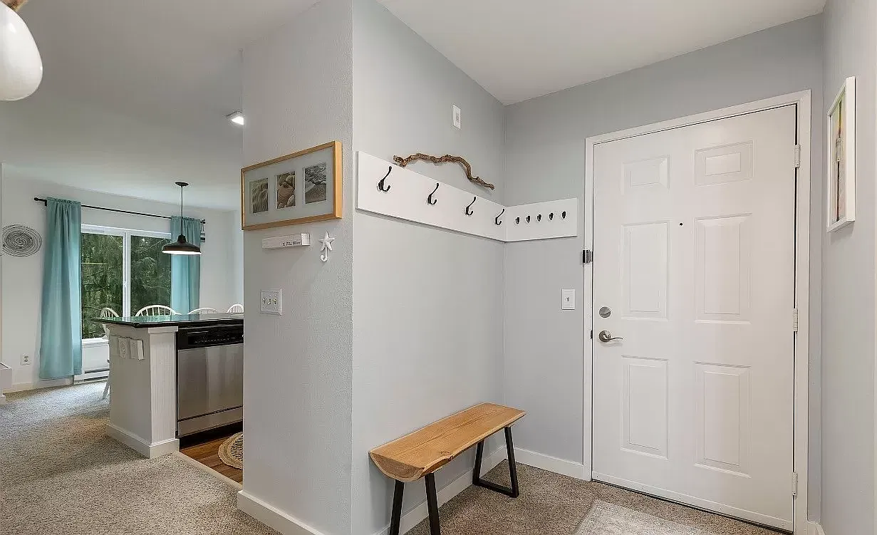 1 bed, 649 sqft, $1,889 — Photo 2