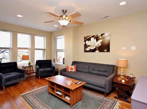 3rd image of 4052 N Richmond St #2A