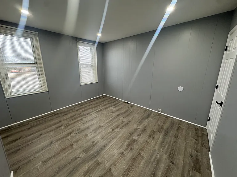 608 Sycamore St — Photo 13