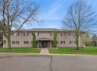 3265 80th St E APT 203, Inver Grove Heights, MN 55076