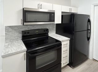 738 NE 86th St APT 6, Miami, FL 33138