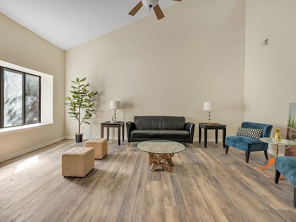 4th image of 4906 Easy Ct