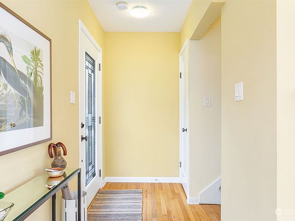 2nd image of 4020 42nd Avenue S