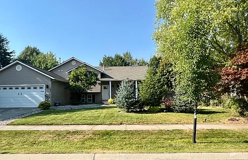 2093 E Greenleaf Ln Photo 1