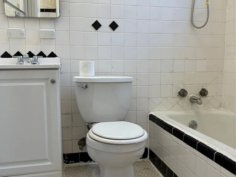 7511 Pershing Ave — Photo 6
