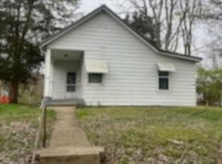 38 S Shafer St, Athens, OH 45701