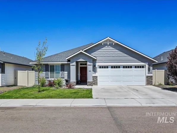 6946 W Grand Rapids Dr, Meridian, ID 83646