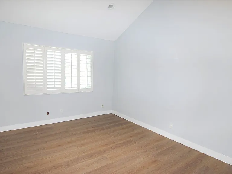 955 E 3rd St #303 — Photo 15