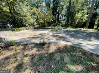 504 Raven Springs Trl, Stone Mountain, GA 30087