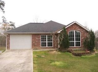 36706 Longleaf Dr, Independence, LA 70443