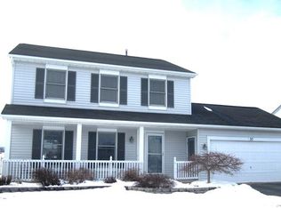 37 Geraldine Pkwy, Gates, NY 14624