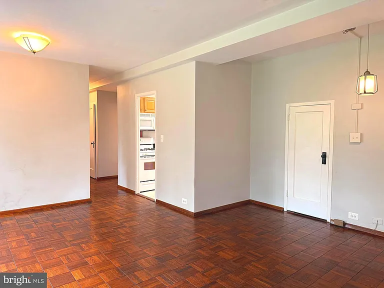 3211 Ravensworth Pl — Photo 7