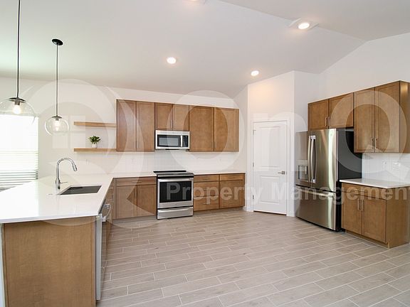 3rd image of 7869 N 80th Ave