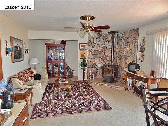 5th image of 699-580 Beverly Dr