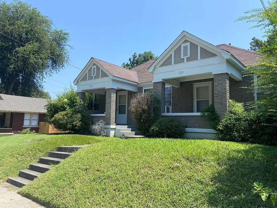922 Meda St #922