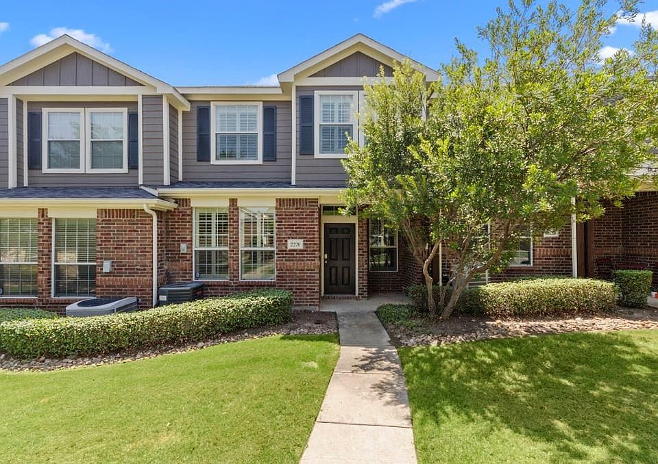 1st image of 2220 Stonepark Pl