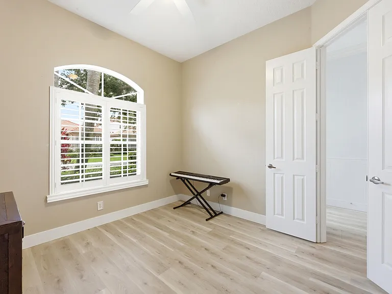 2 Monterey Pointe Dr — Photo 35