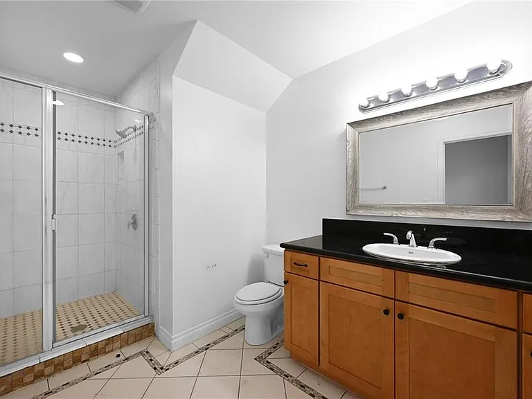 426 Grant St #2 — Photo 6