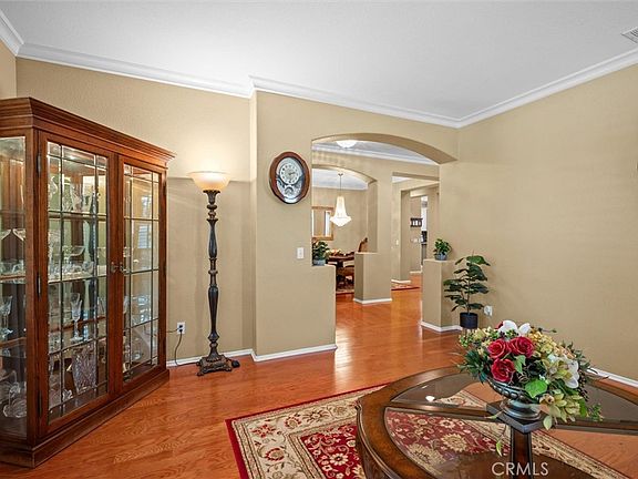 4th image of 1856 Plainfield Way