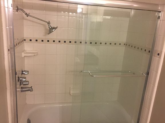 3rd image of 633 Ocean Ave APT 21