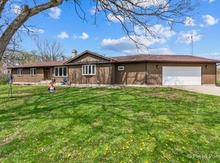 18570 Stevens Rd, Marengo, IL 60152