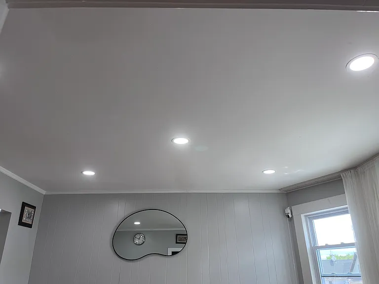 70 Westfield Ave — Photo 2