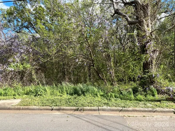 1013 Trexler St, East Spencer, NC 28144