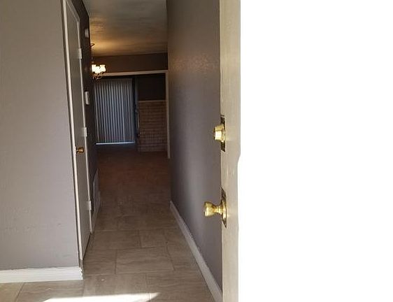 2nd image of 8003 Hobble St
