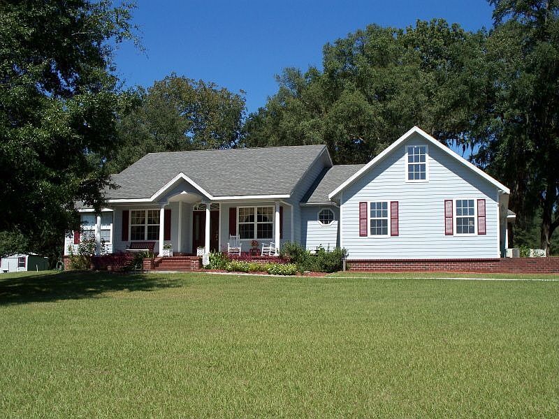 1st image of 447 NW Armadillo Ln