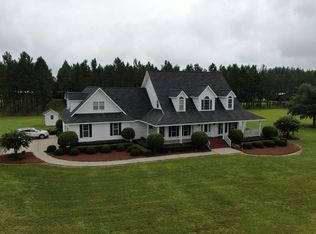 281 Hand Bookkeeping Rd, Alma, GA 31510