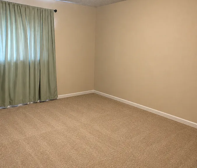 210 Valley Dr — Photo 19