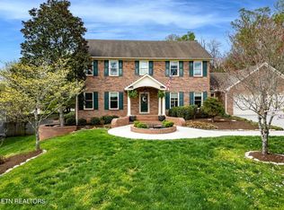 1204 Osprey Ln, Knoxville, TN 37922