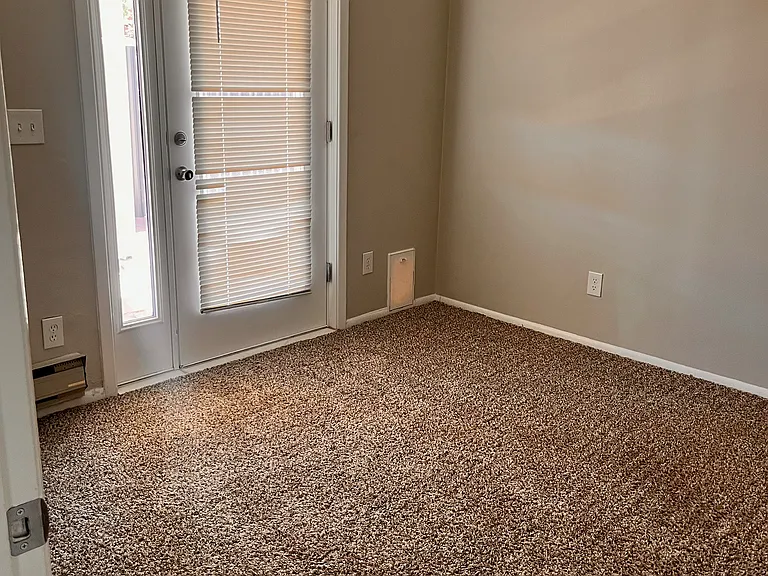 12928 Carrie Pl SE — Photo 9
