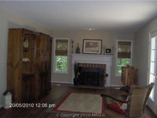 3rd image of 15913 Brawner Dr