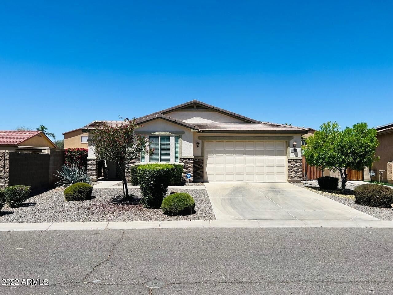 28566 N Horizon Way, San Tan Valley, AZ 85143 | Zillow