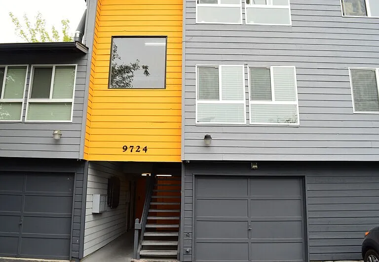 9724 6th Ave NW #B — Photo 1