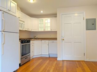 5 Locke St #3B, Cambridge, MA 02140