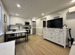 4 Hull St #11, Boston, MA 02113