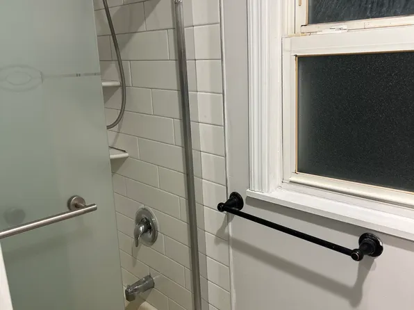 94 McWhorter St Floor 2, Newark, NJ 07105