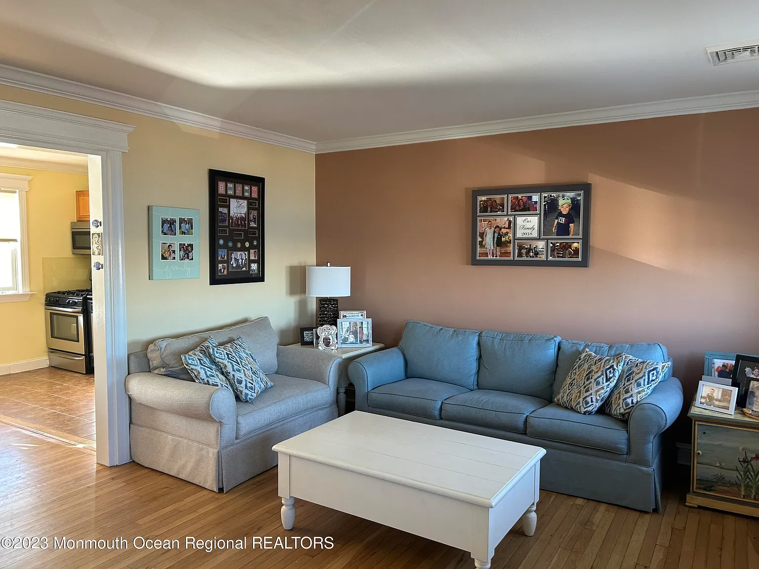2 bed, 774 sqft, $3,250 — Photo 4